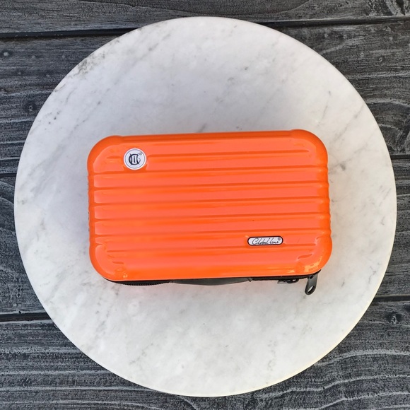 Boutique Other - NIB Rust ORG Hard Fiver Makeup Case with Zipper